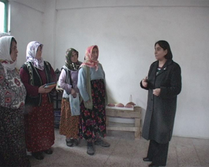 Hocalar Köy Köy Dolaşıyor