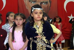 Şüheda KAYABAŞI 1. seçildi