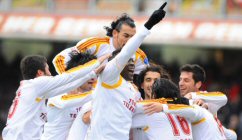 Aslan Yiğido'yu Parçaladı