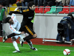 YİĞİDO KAYSERİ'DEN PUAN ÇIKARTTI