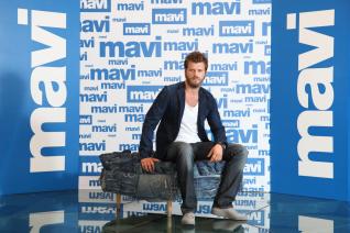 MAVİ'DEN KIVANÇLI TANITIM