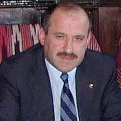 OKUMUŞ YENİ  PARTİYE KATILMIYOR